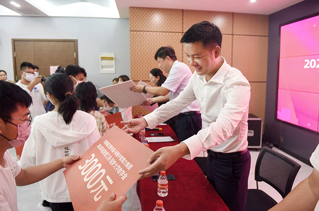 ԳֹحuY40l(wi)xWAW