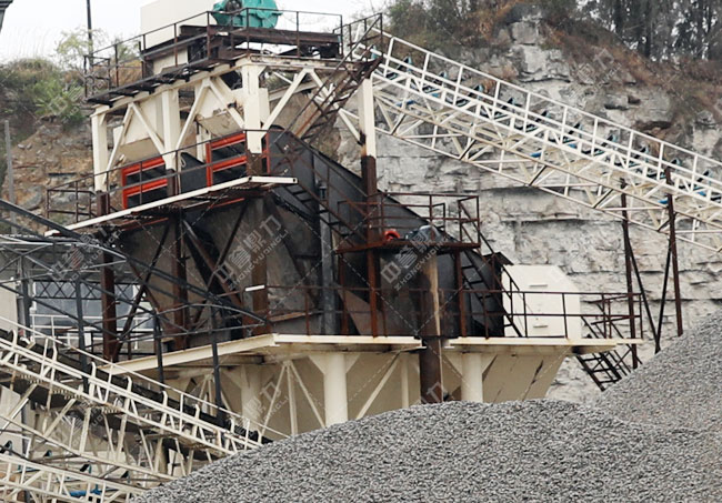 加工石子現(xiàn)場(chǎng)