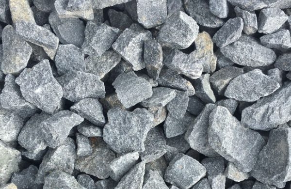 青石頭破碎成的石子